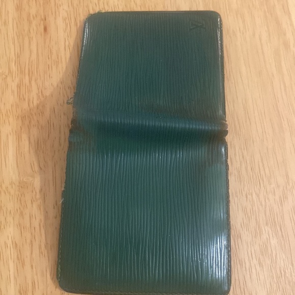 Louis Vuitton Wallet - Picture 13 of 15